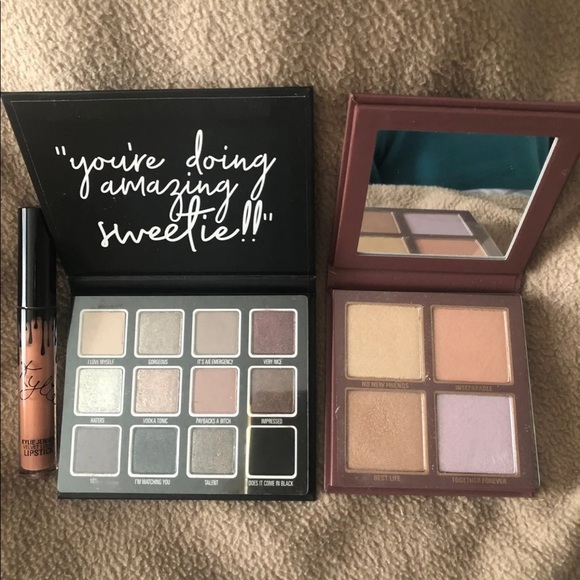 Momager sold highlighter available - Picture 4 of 7